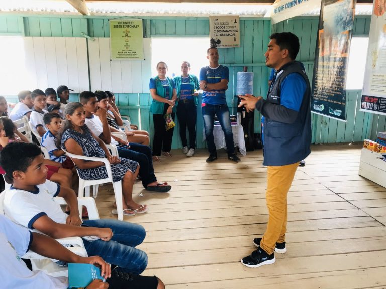 Secretária Municipal de Saúde realizou ações de educação em saúde na comunidade Igarapé Grande, em Guajará (AM)